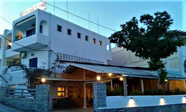 Attica Hotel Ephie Vathi  Экстерьер фото